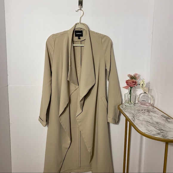 Express Jackets & Blazers - Express Women’s Beige Trench Coat in XXS